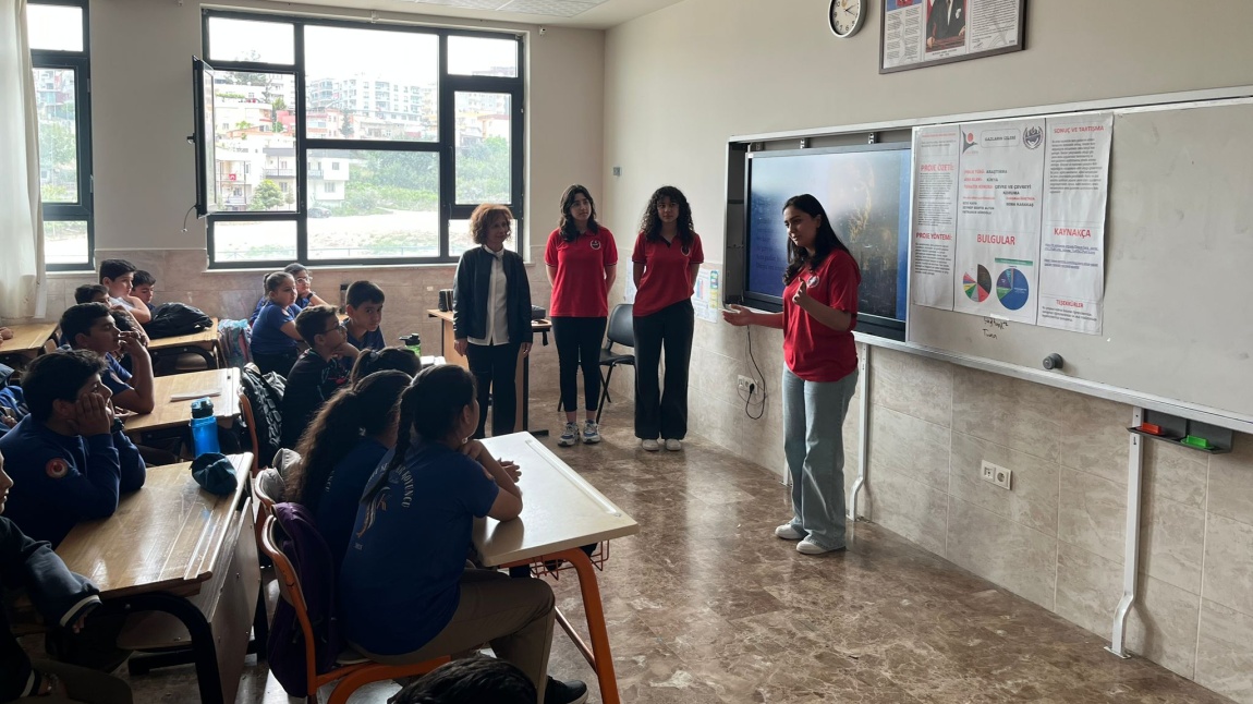 FEN LİSESİ ÖĞRENCİLERİ SUNUM YAPTILAR